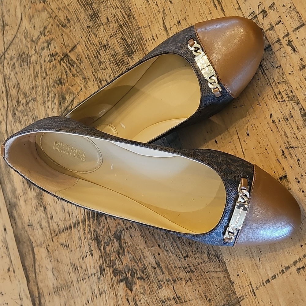 MICHAEL KORS Rebecca Flex Empire Monogram Ballet‎ Flat Size 7.5 - Picture 2 of 8